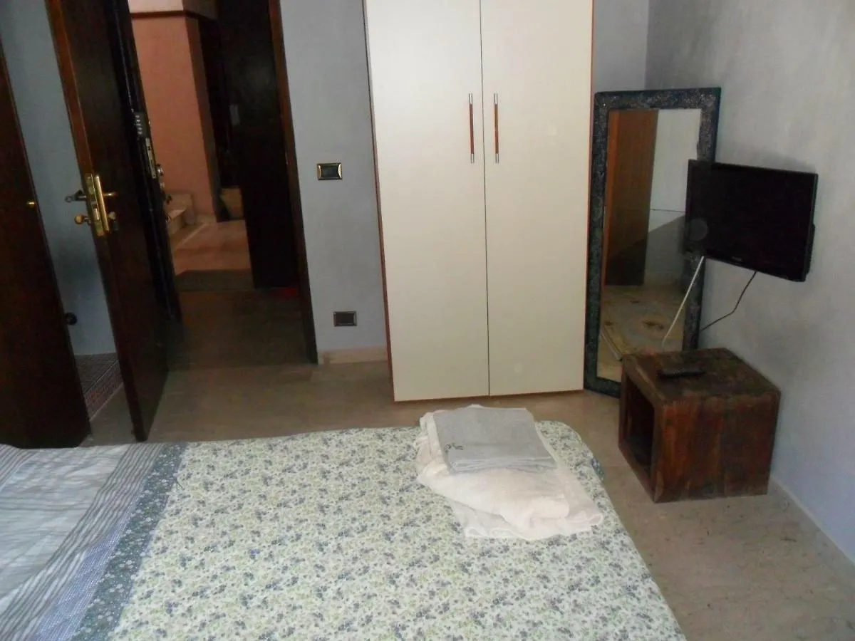 Frühstückspension B&B PinkHouse Milazzo